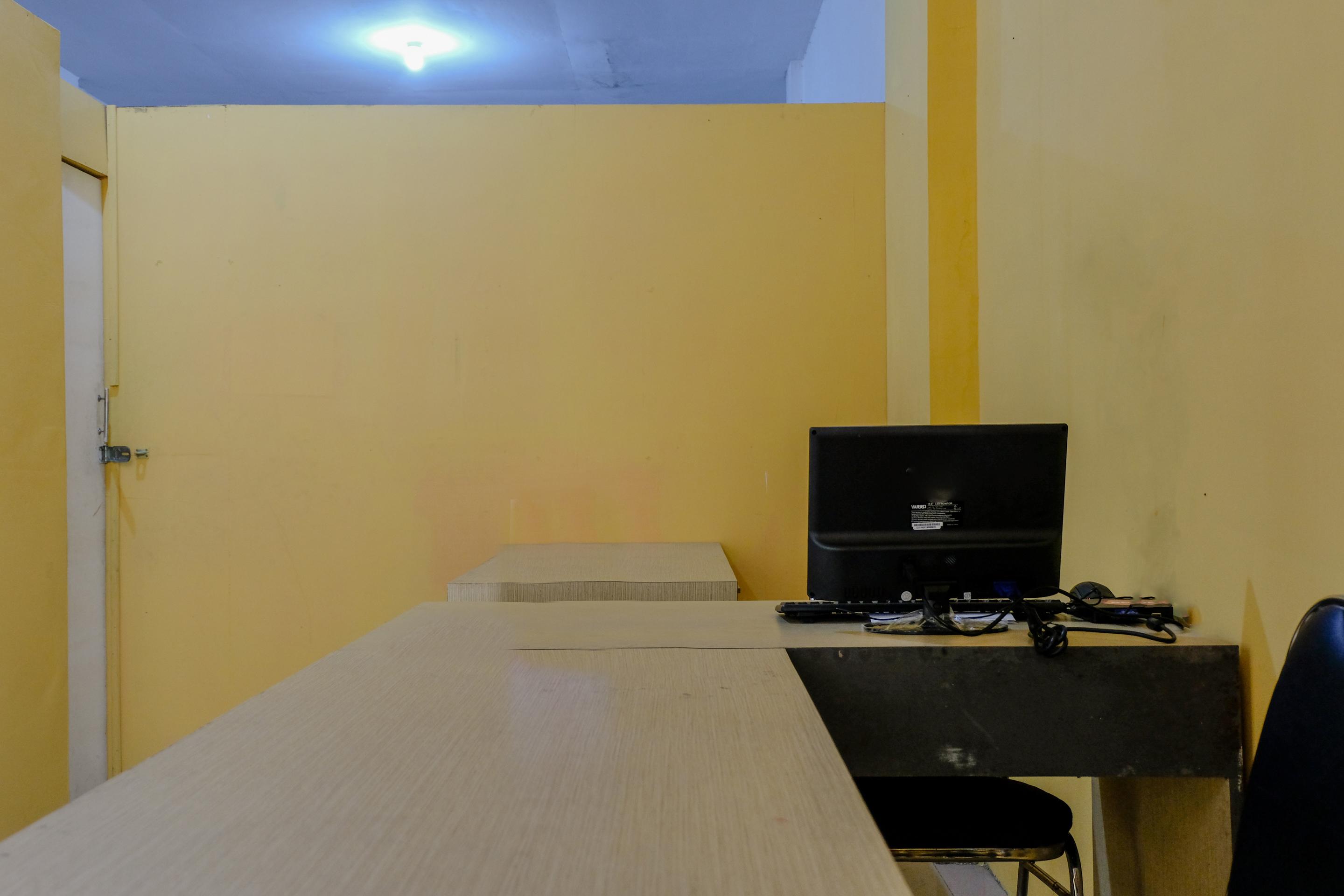 Reddoorz Near Flyover Arjosari Malang Esterno foto