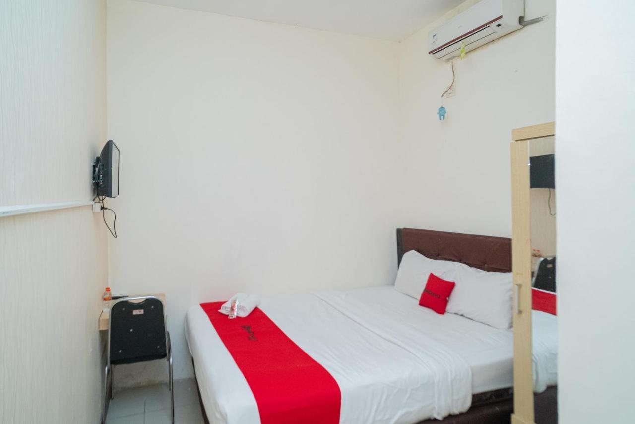 Reddoorz Near Flyover Arjosari Malang Esterno foto