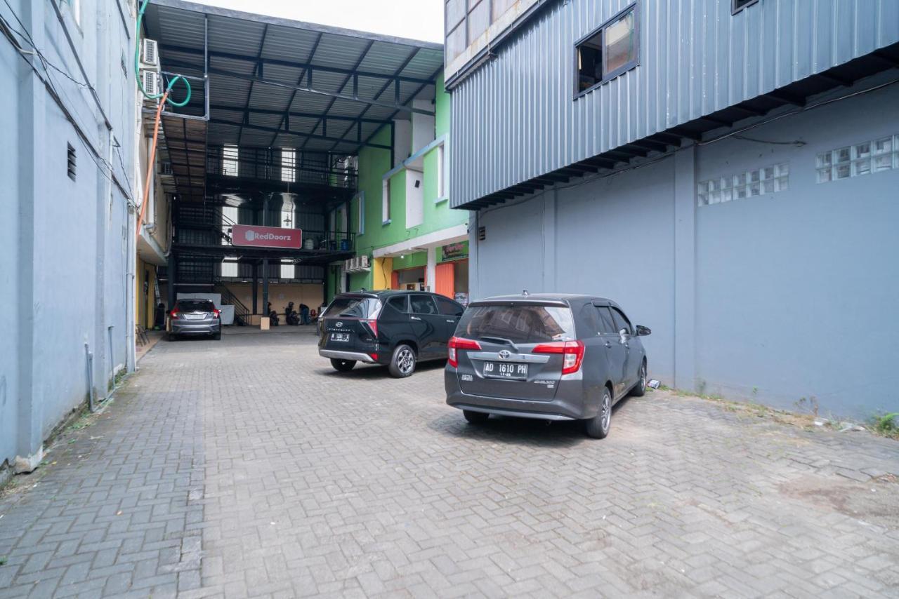 Reddoorz Near Flyover Arjosari Malang Esterno foto