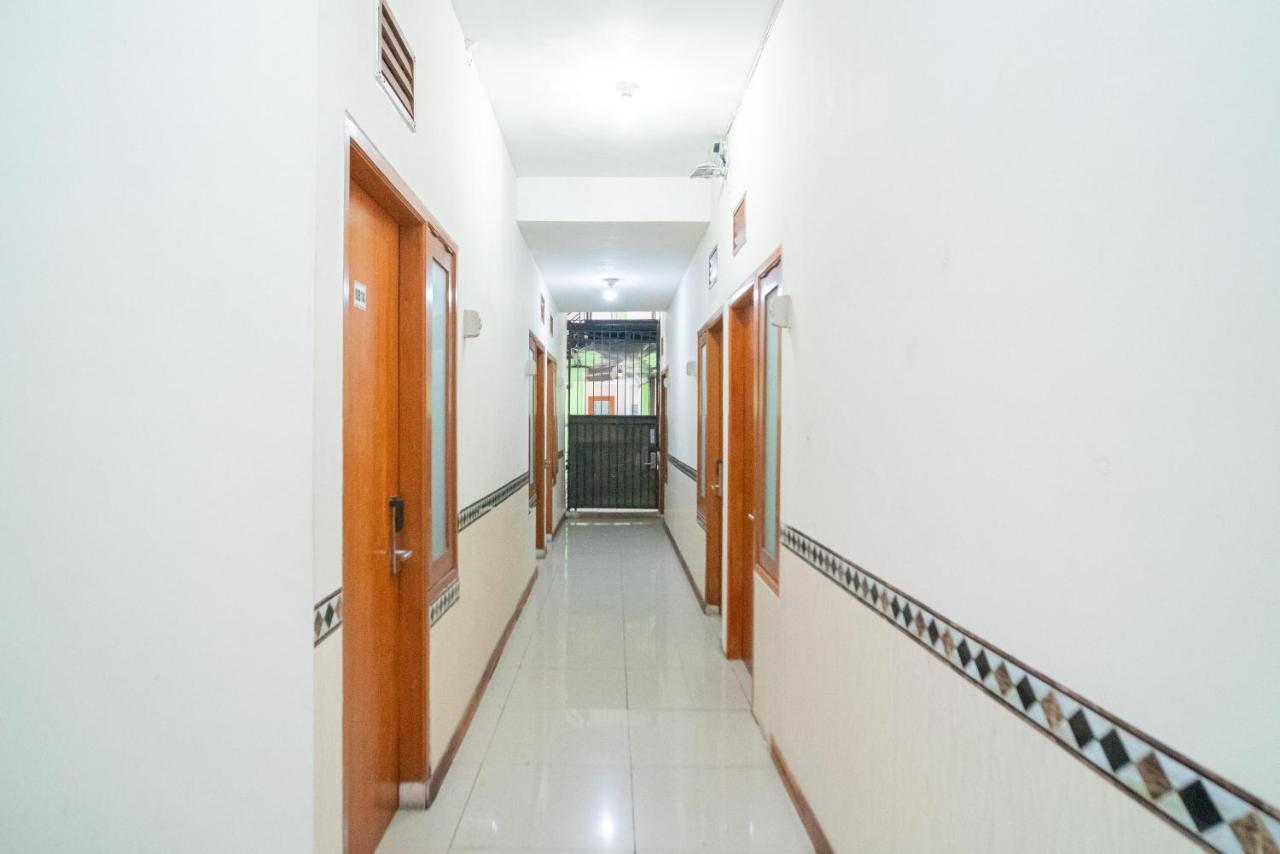 Reddoorz Near Flyover Arjosari Malang Esterno foto